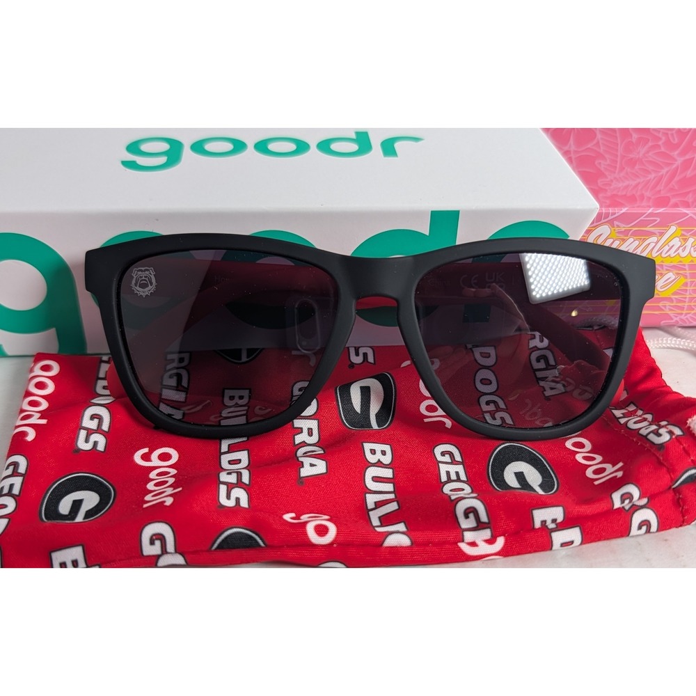 Goodr University of Georgia Bulldogs "How 'Bout Them Dawgs" Sunglasses w/ Box
